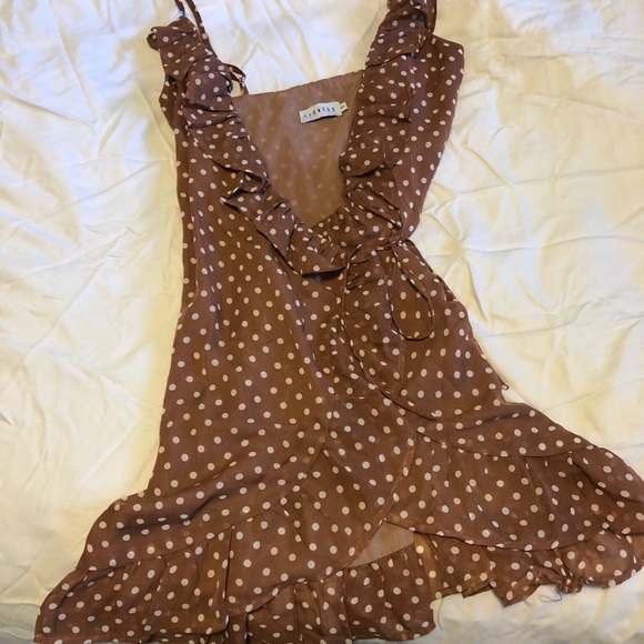 Lioness Dress - Picture 3 of 5